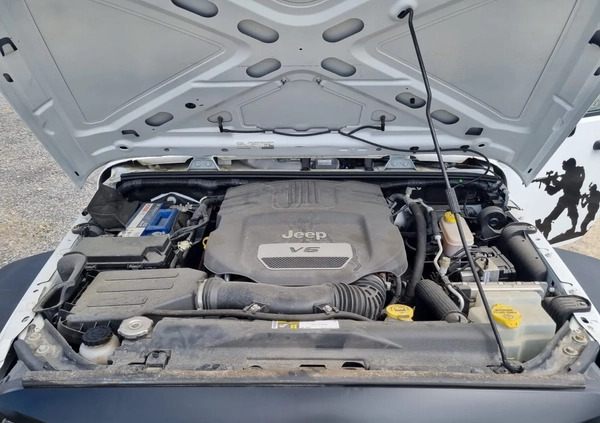 Jeep Wrangler cena 65500 przebieg: 42000, rok produkcji 2016 z Konin małe 211